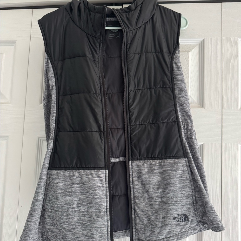 The North Face Women's Two-Tone Hooded Vest